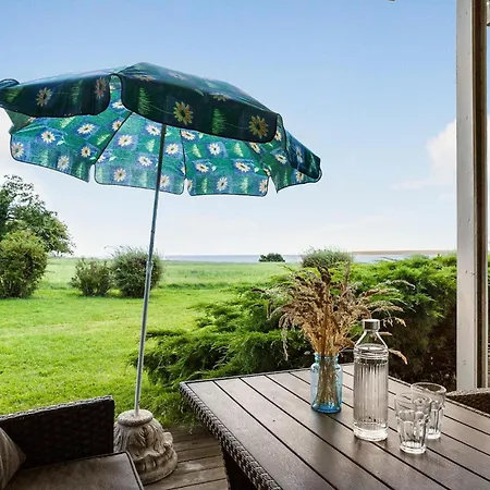 3 Bedroom Stunning In Juelsminde