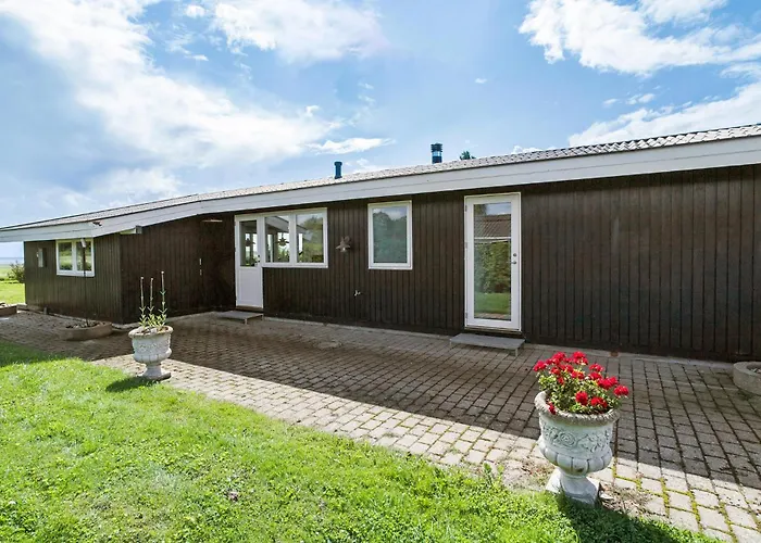 3 Bedroom Gorgeous In Juelsminde * Sonderby (Midtjylland)