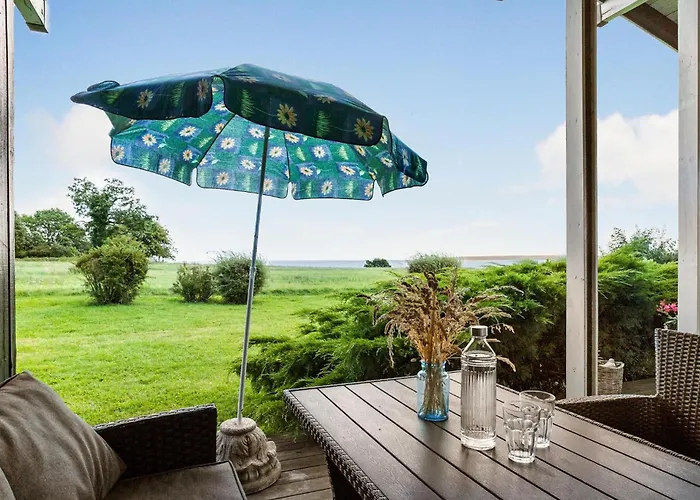 3 Bedroom Gorgeous In Juelsminde